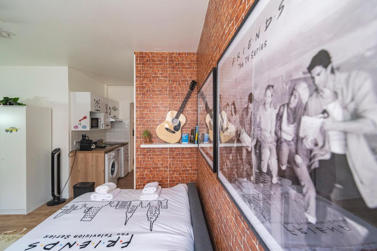 Apartment Explorereims - The Friendliest Place Proche Gare Et Centre Reims